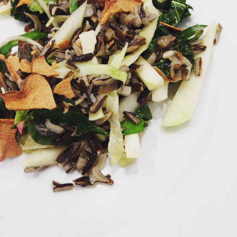 Wild rice #grainbowl w/ #kohlrabi, greens and #apple chips @stockcafe #chicagofood #inadvertantlyvegan